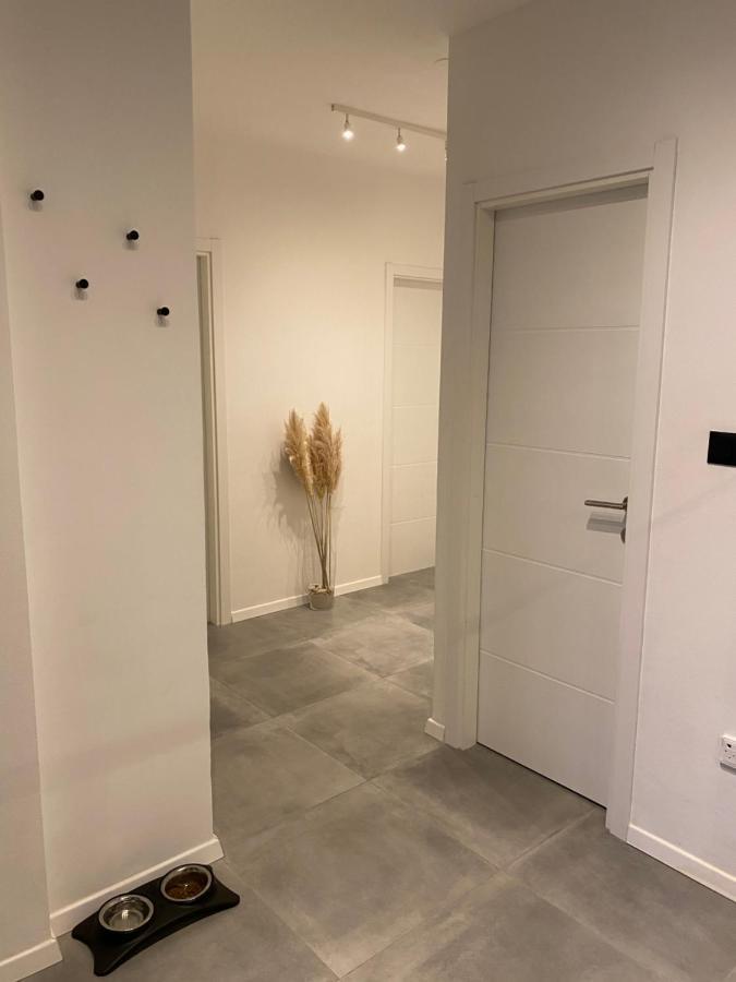 Apartment T&J ザダル エクステリア 写真