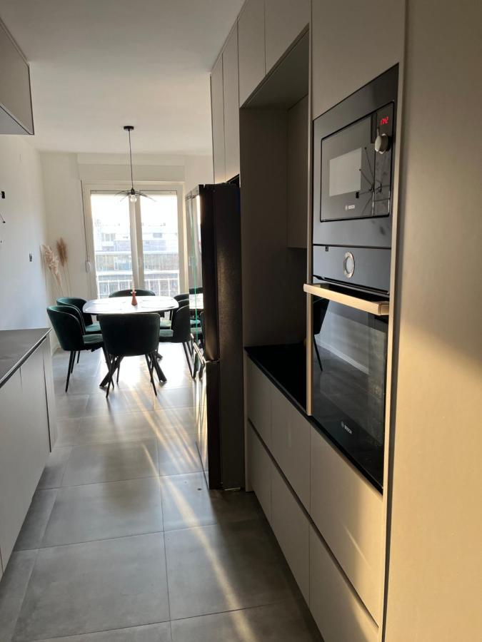 Apartment T&J ザダル エクステリア 写真